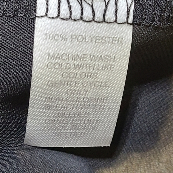 Charming Charlie sheer peplum sleeveless blouse size L - Picture 7 of 8